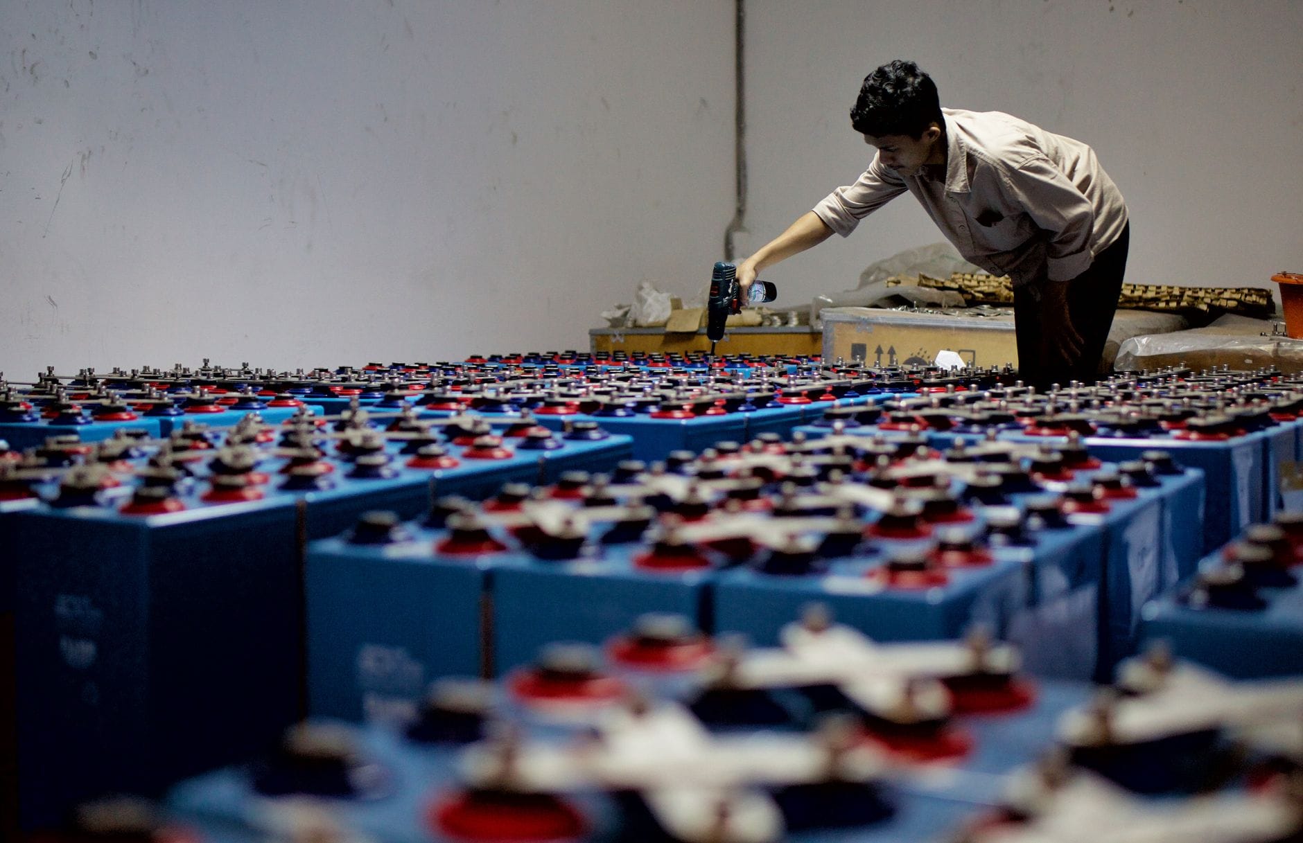 East Asia's Solid-State Battery Race Shifts to Pilot Lines as Toyota and CATL Set 2027 Targets